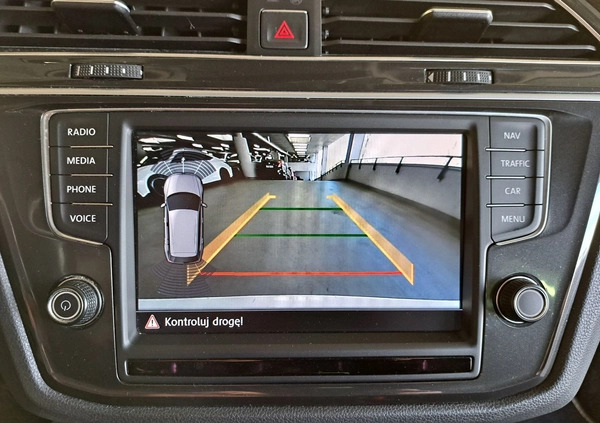 Volkswagen Tiguan cena 101900 przebieg: 130027, rok produkcji 2017 z Kraków małe 596